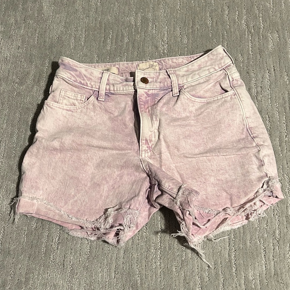 ‼️ Light Purple Distressed Shorts - Universal Threads // LAST CHANCE ‼️